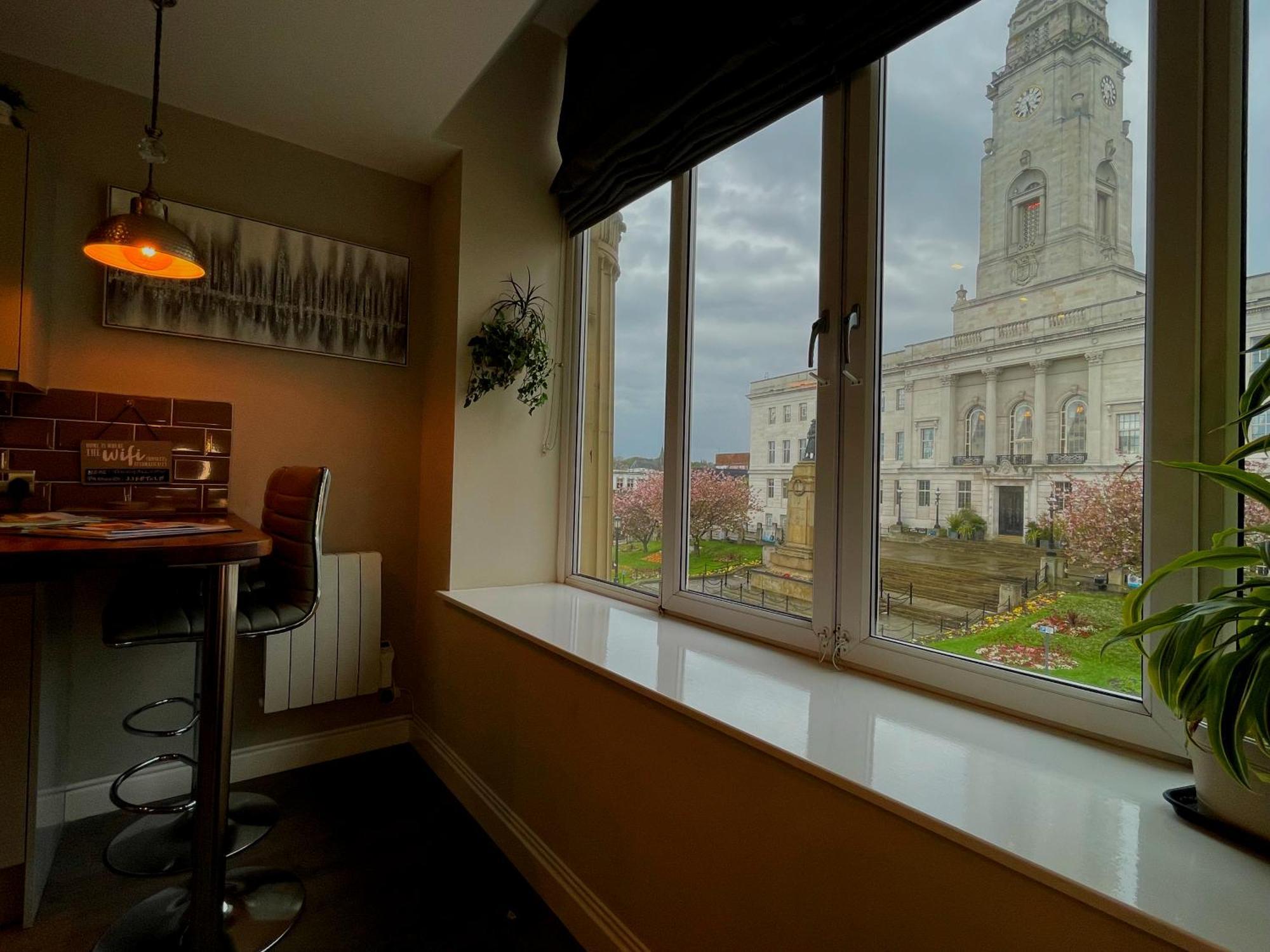 Town Hall View バーンズリー エクステリア 写真